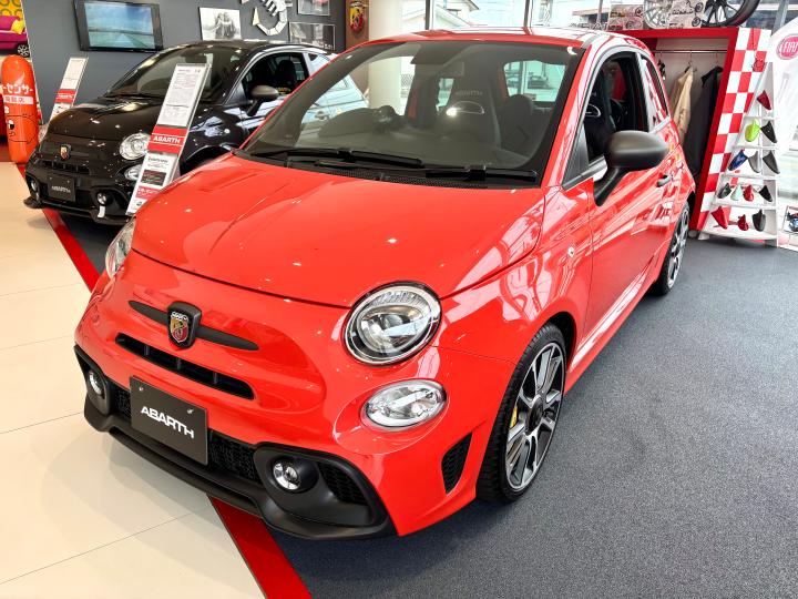 ABARTH 695 Turismo MTA RHD