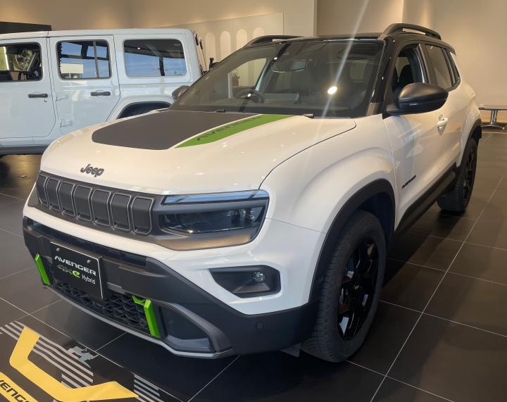 Avenger 4xe Hybrid
