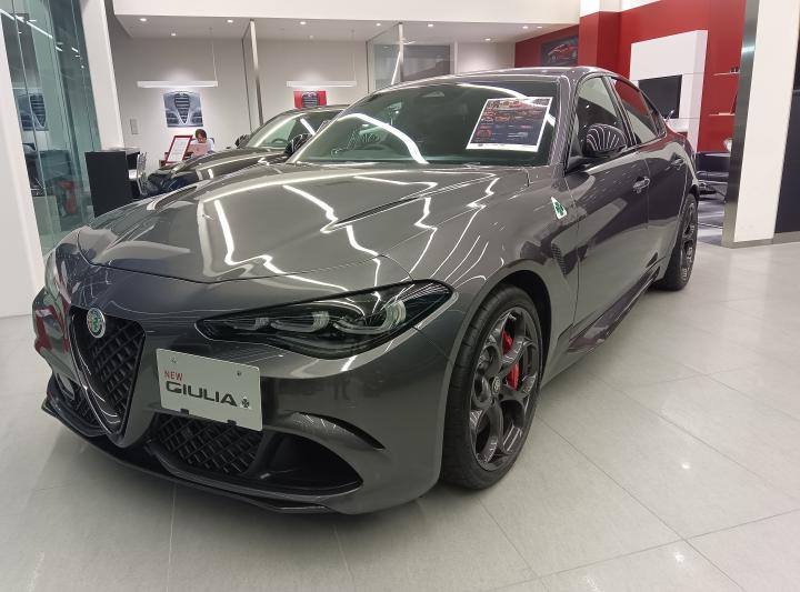 GIULIA 2.9 V6 BI-TURBO QUADRIFOGLIO