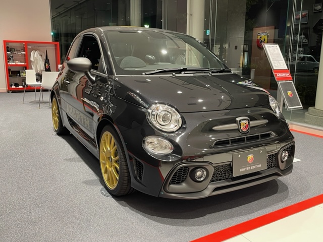 ABARTH 695 75° ANNIVERSARIO