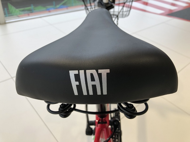FIAT折り畳み自転車｜フィアット／アバルト横浜町田スタッフ