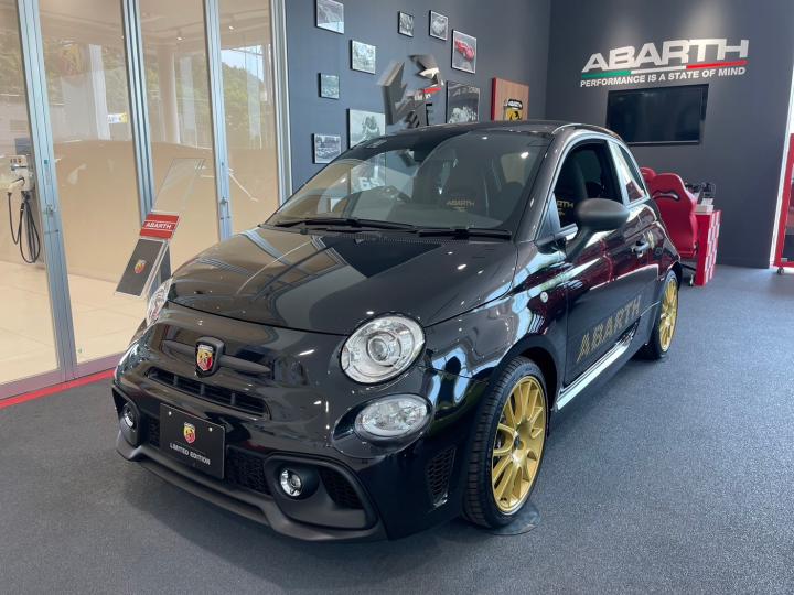 ABARTH 695 75° ANNIVERSARIO