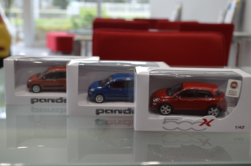 ミニカー揃ってます！！｜フィアット国立スタッフブログ｜FIAT