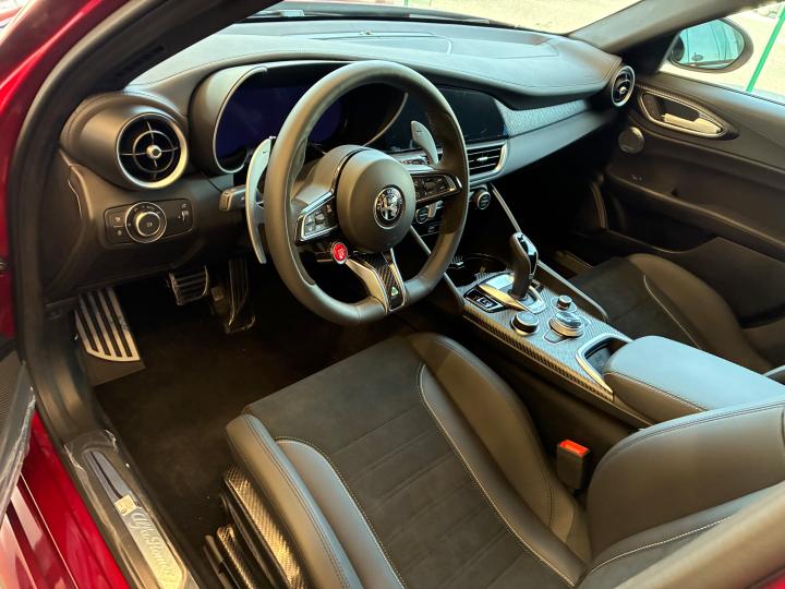 GIULIA 