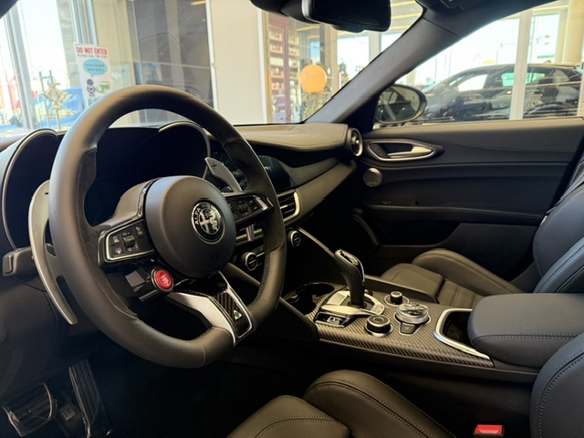 GIULIA QUADRIFOGLIO ESTREMA