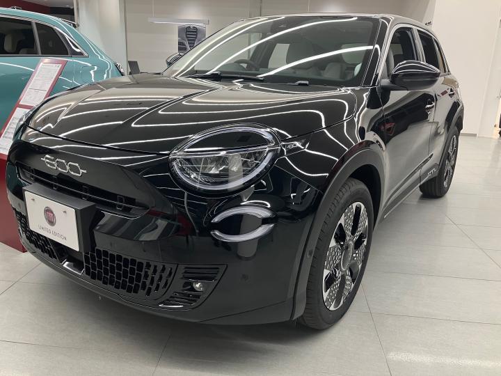 600 Hybrid NERO CINEMA