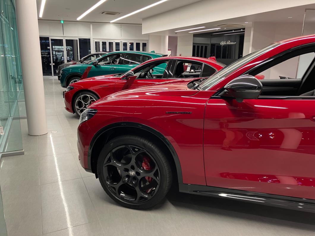 なせイタリア車は赤いボディカラーのイメージなのか？｜アルファ