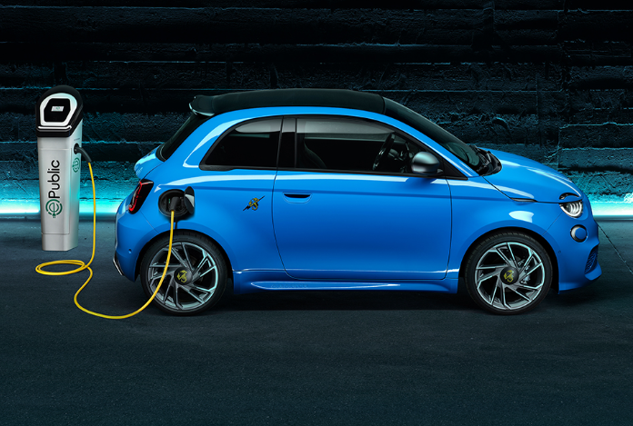 🔋ABARTH 500e⚡】｜フィアット／アバルト小山スタッフブログ｜FIAT