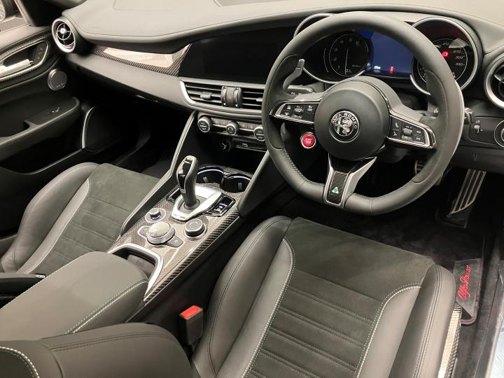 GIULIA 2.9 V6 BI-TURBO QUADRIFOGLIO