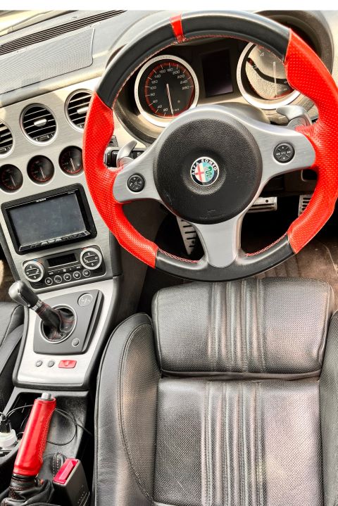 赤目のビショーネ｜アルファ ロメオ葛飾スタッフブログ｜Alfa