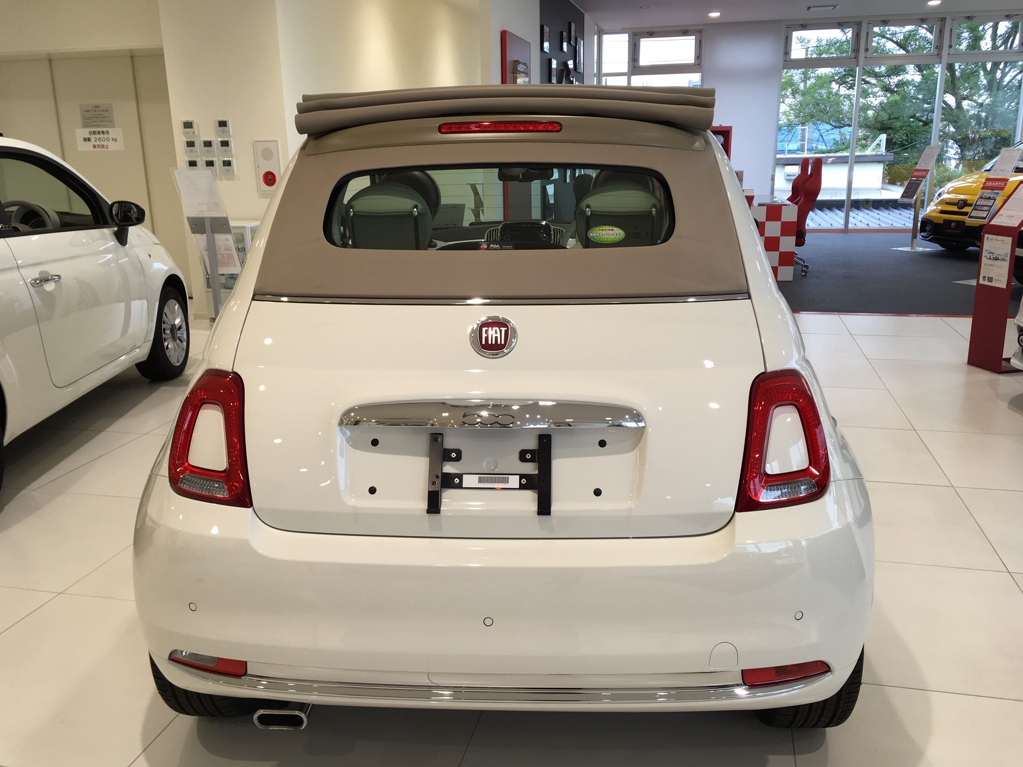 500C IVORY TOP 限定車登場☆｜アバルト杉並スタッフブログ