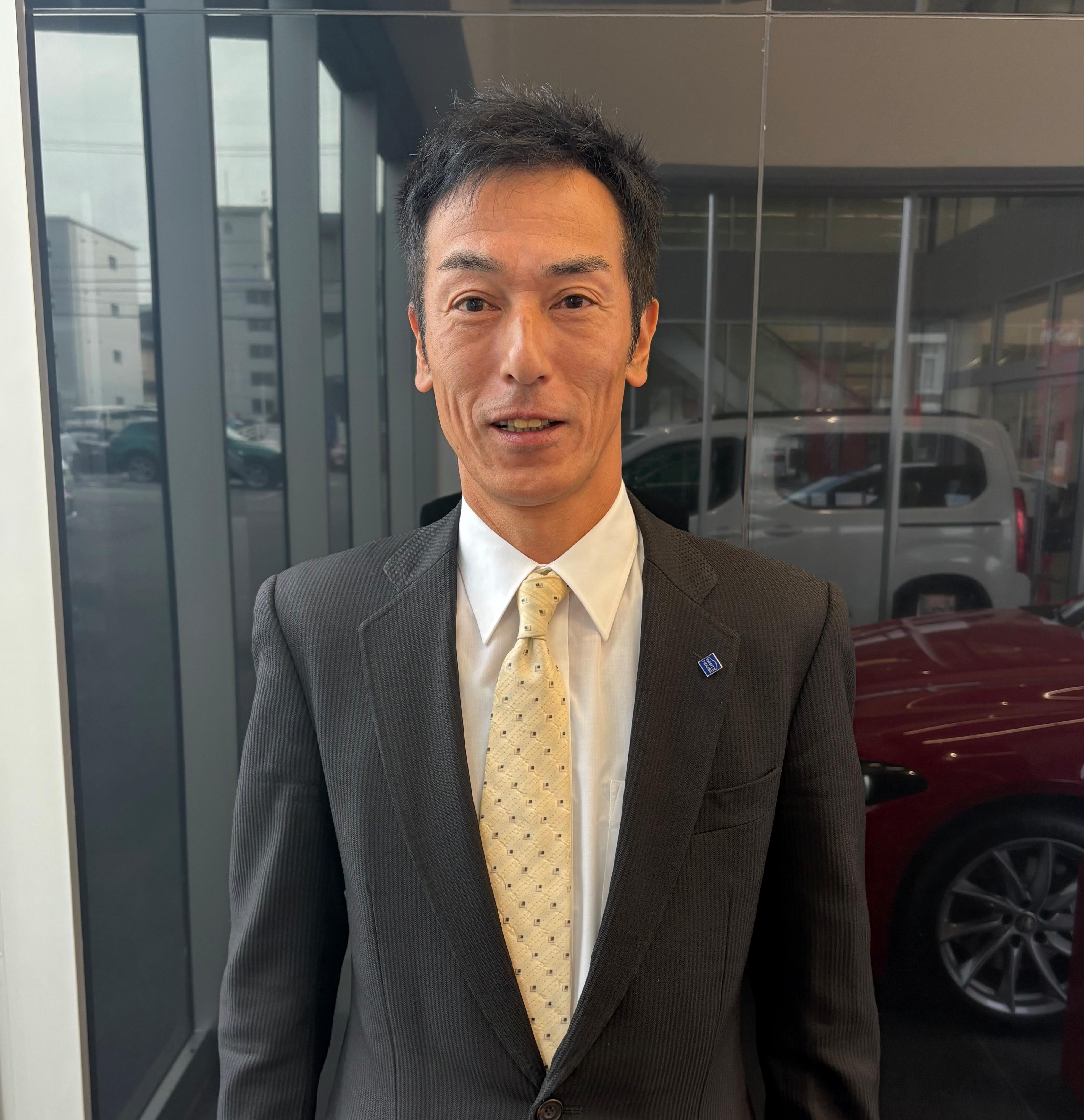 セールススタッフ 原林　裕