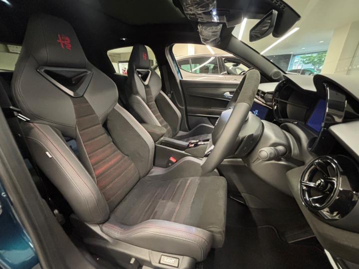 JUNIOR Ibrida SPECIALE