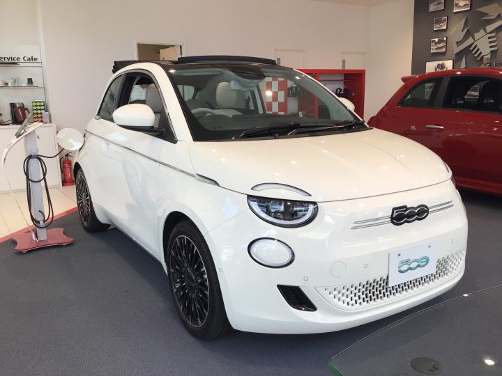 500e ICON