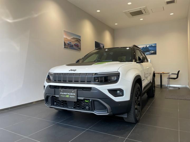 Avenger 4xe Hybrid