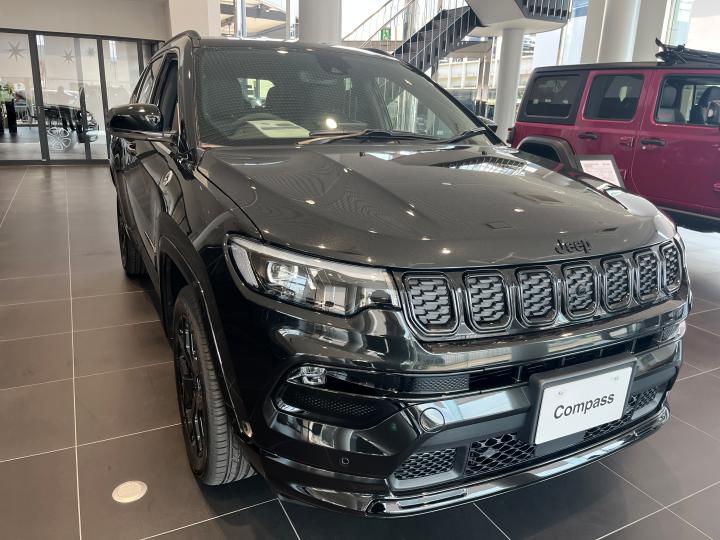 ジープ京都｜展示車・試乗車・アクセサリー｜Jeep Official
