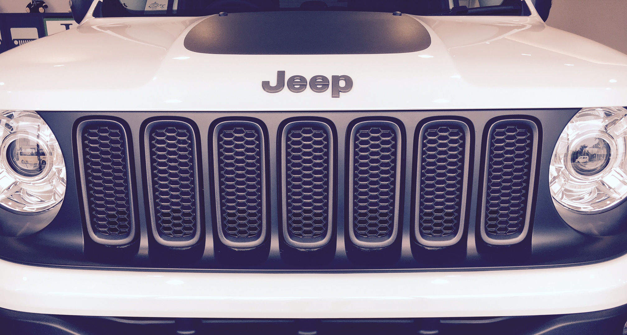 7スロットグリルの歴史 ｜ジープ札幌琴似スタッフブログ｜Jeep
