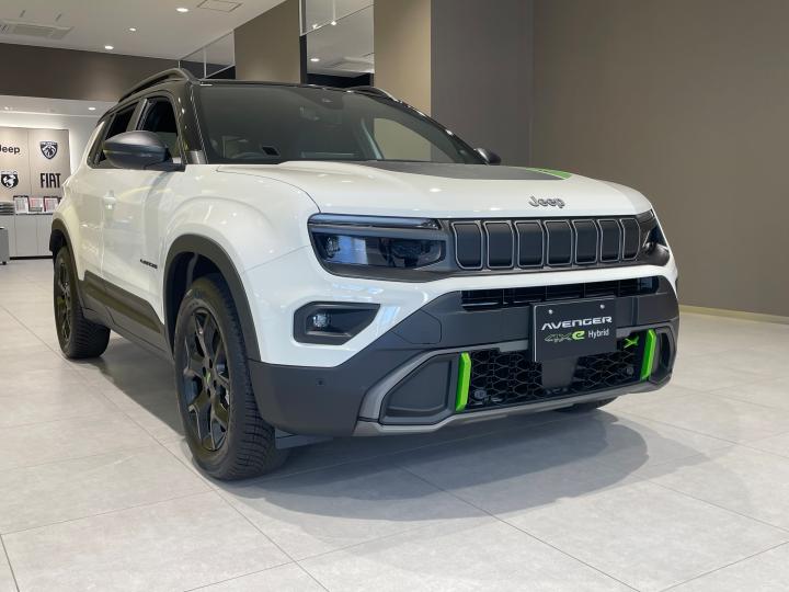 Avenger 4xe Hybrid
