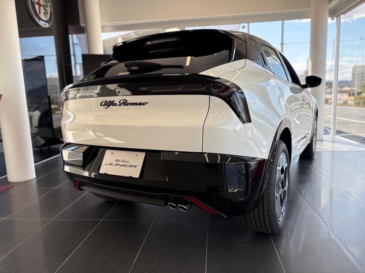 JUNIOR Ibrida Edizione Bianco