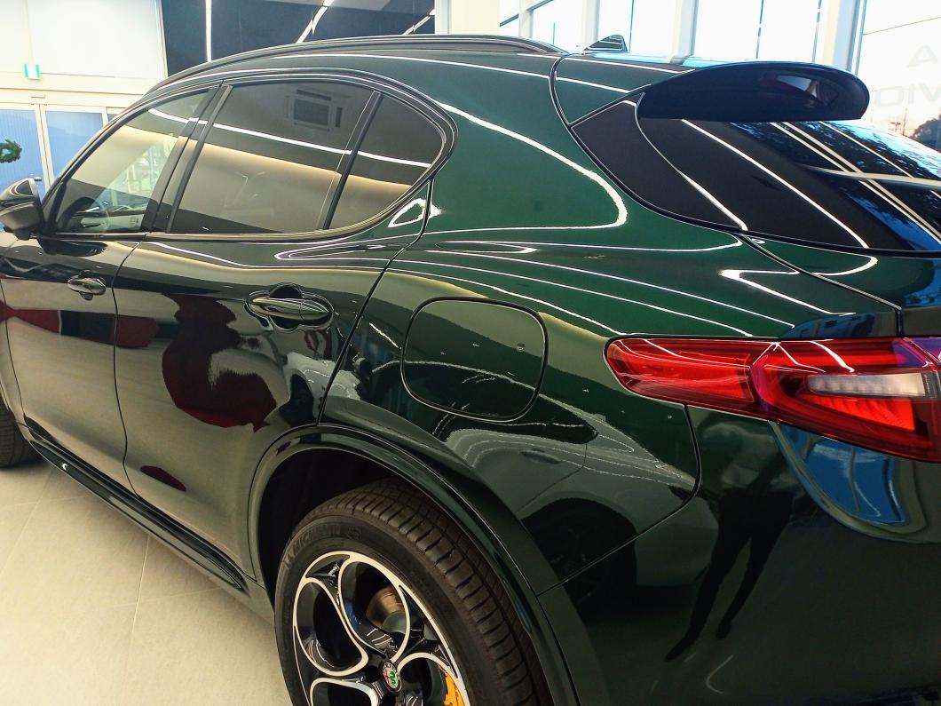 ステルヴィオ・ヴィスコンティエディション｜アルファ ロメオ浜松