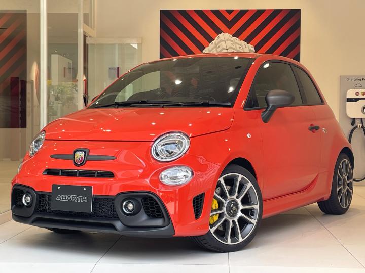 ABARTH 695 Turismo MTA RHD