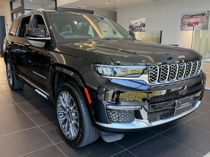 Grand Cherokee L Summit Reserve