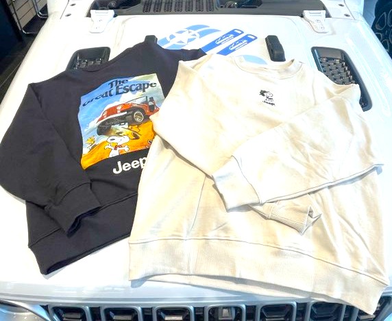 Jeep×Snoopy　コラボスウェット