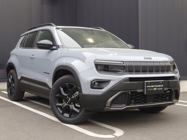 Avenger 4xe Hybrid