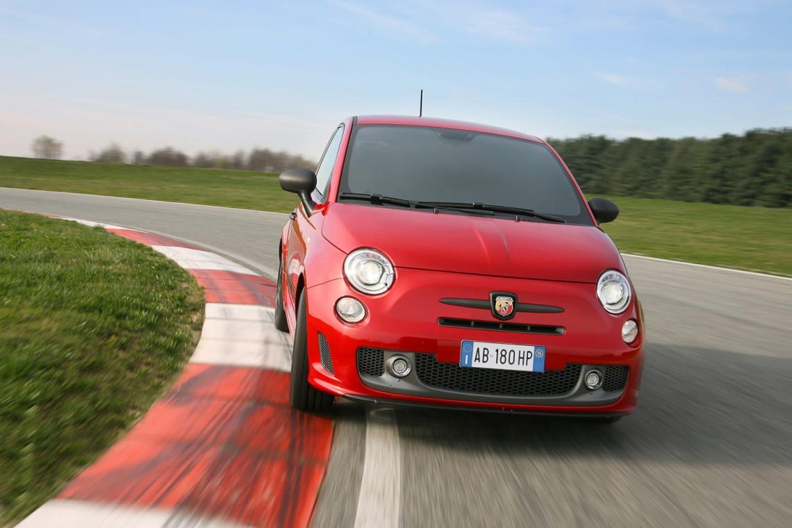 秋のオススメ基本メンテナンス項目 フィアット アバルト広島スタッフブログ Fiat Abarth Official Dealer Site