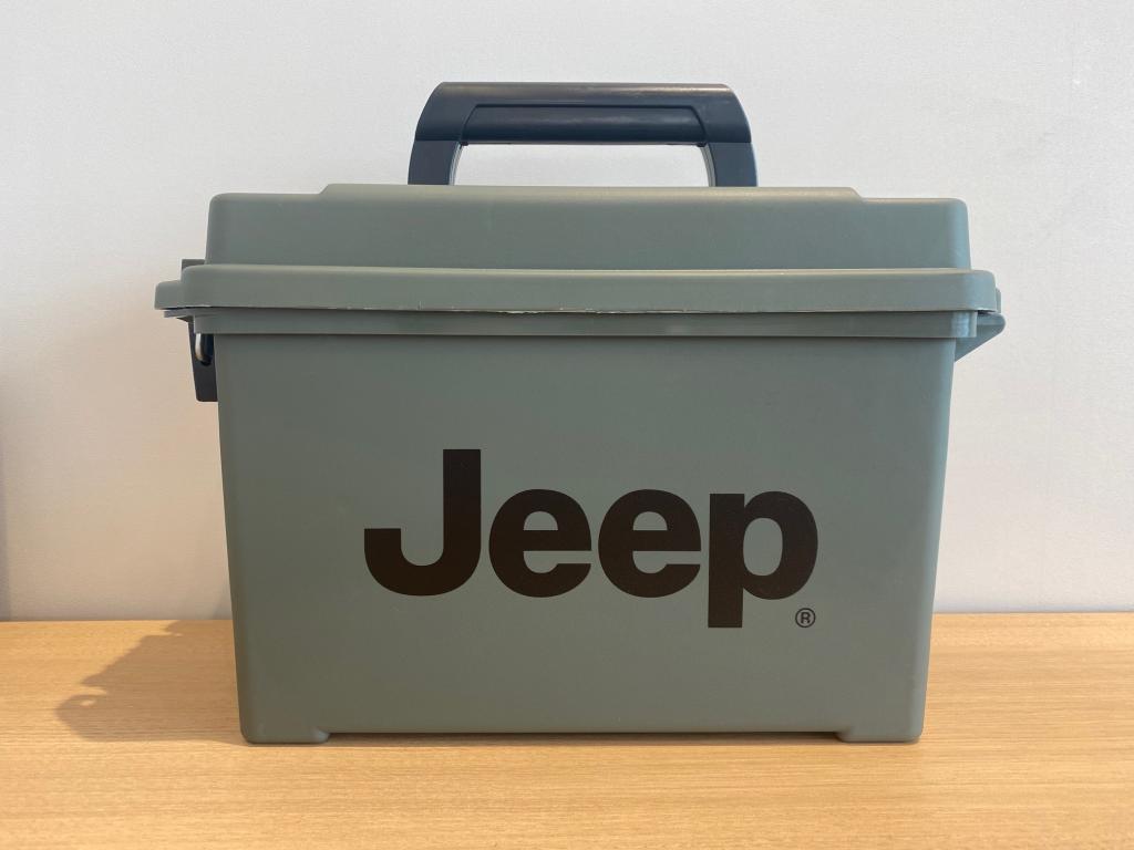 JEEP WRANGLER JL SPARE TIRE CARRIER OEM THIRD BRAKE LIGHT