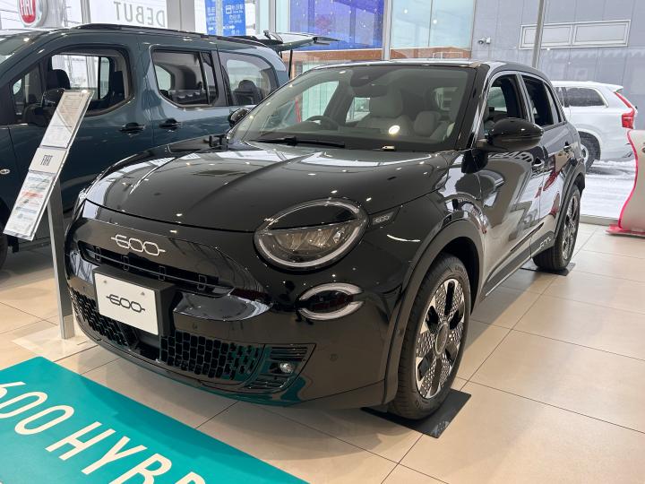 600 Hybrid NERO CINEMA