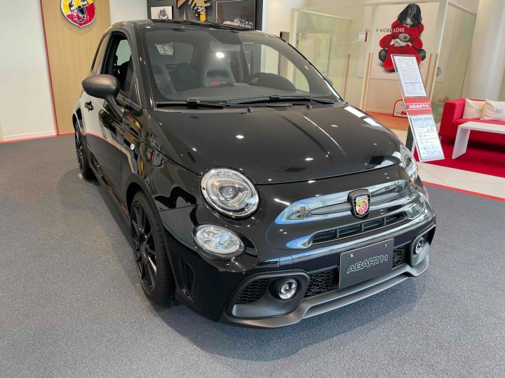 ABARTH 695 Competizione MT LHD