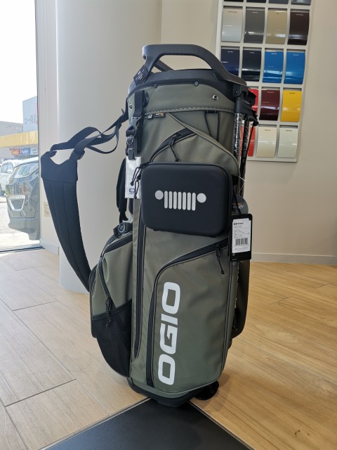 New Golf Bag!｜ジープ札幌琴似スタッフブログ｜Jeep Official