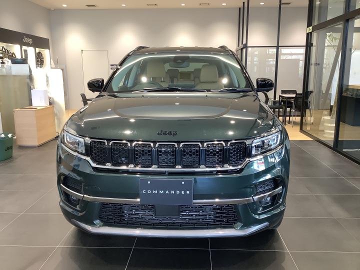 Commander Track Edition