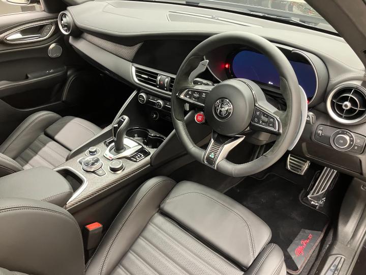 GIULIA QUADRIFOGLIO ESTREMA