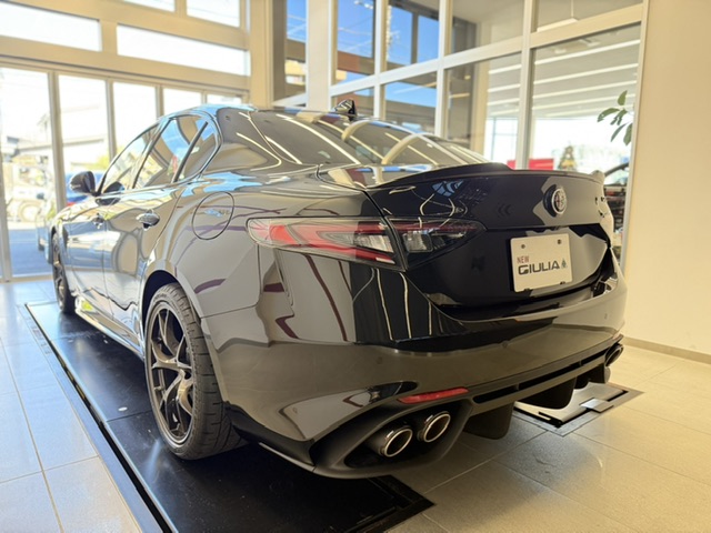 GIULIA QUADRIFOGLIO ESTREMA