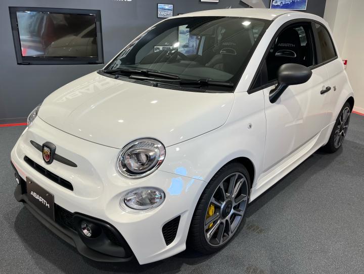 ABARTH 695 Turismo MTA RHD