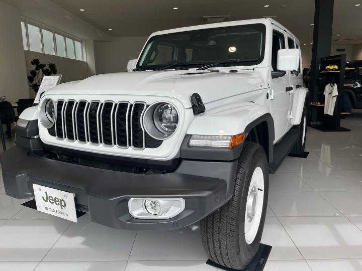 New Jeep Wrangler（JL） Unlimited Sahara White Pack