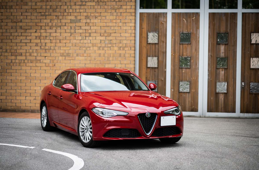 アルファ ロメオオーナーインタビュー ジュリアとともに大人の女性へ アルファ ロメオ札幌清田スタッフブログ Alfa Romeo Official Dealer Site