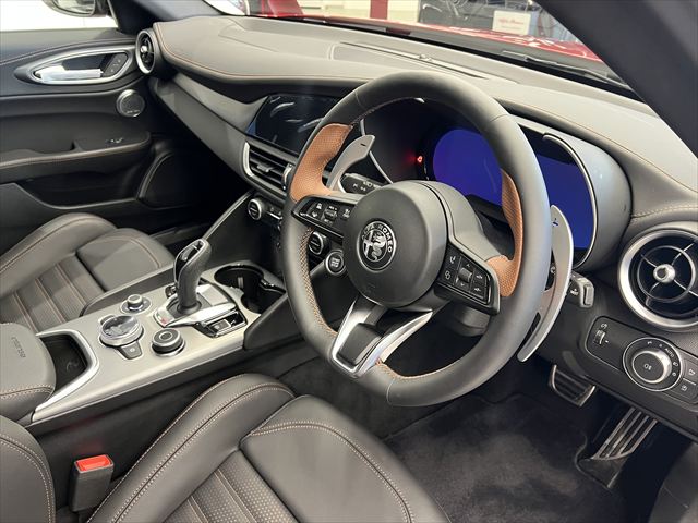 GIULIA 2.0 TURBO INTENSA