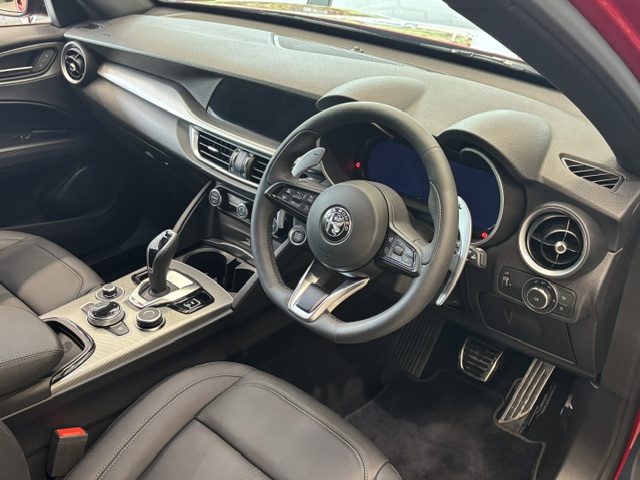 STELVIO 2.0 TURBO Q4 SPRINT