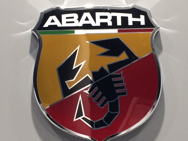 アバルト ロゴ アバルト横浜町田スタッフブログ Abarth Official Dealer Site