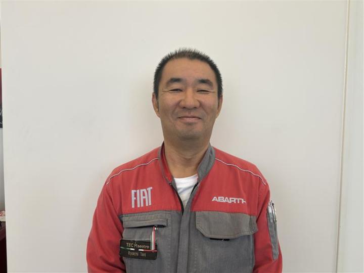 テクニシャン 谷　亮一