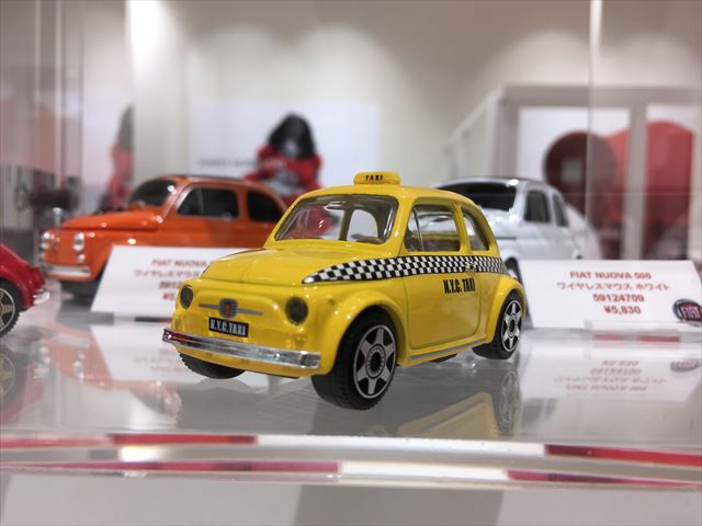 ABARTH / FIAT オフィシャルミニカー 】 入荷しました