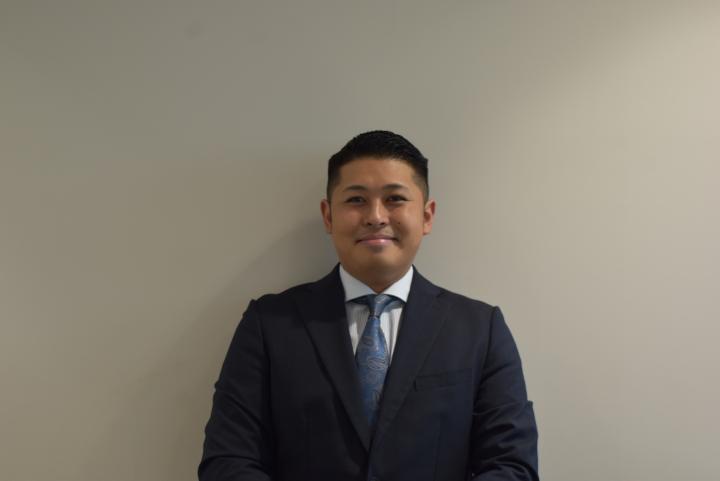 セールススタッフ 高橋　圭