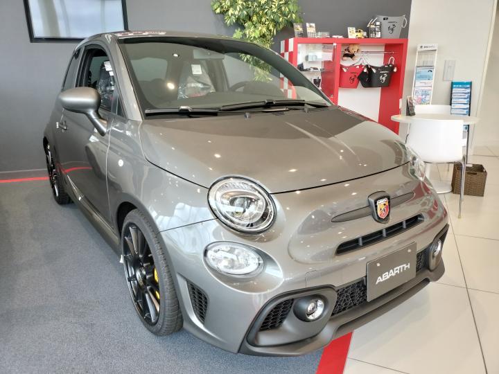 ABARTH 695 Competizione MT LHD