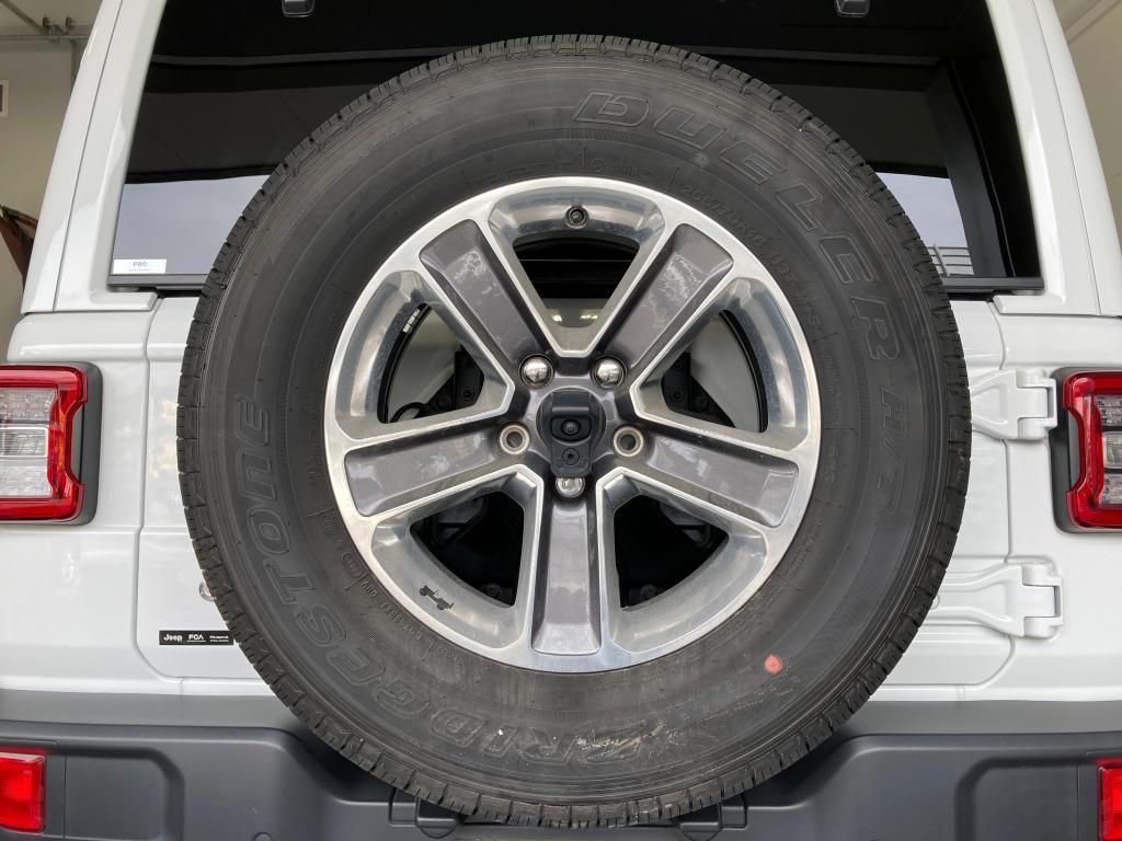T35-182 ジープ ラングラー Jeep 新車外しタイヤ ブリヂストン DUELER 