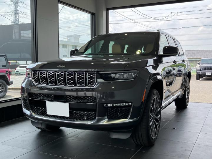 Grand Cherokee L Summit Reserve