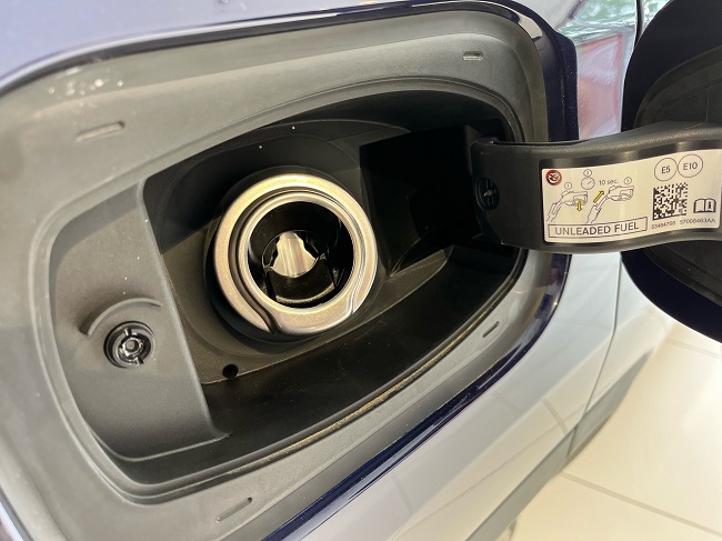 給油口｜ジープ鹿児島スタッフブログ｜Jeep Official Dealer Site