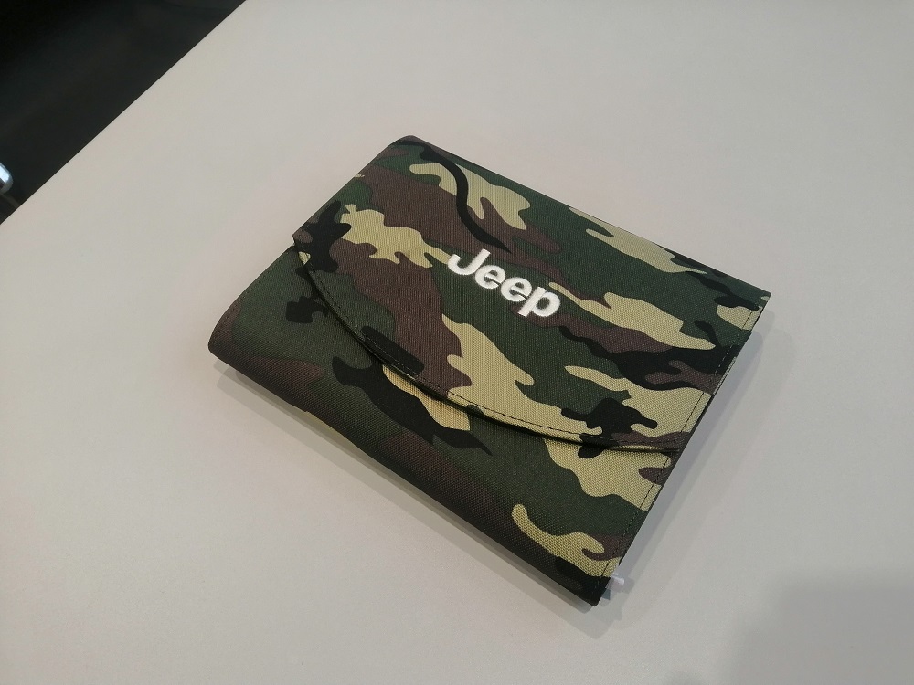 車検証入れ｜ジープ高松スタッフブログ｜Jeep Official Dealer Site